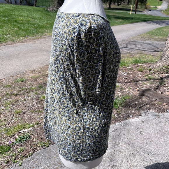 HARLOW & ROSE WOMENS MEDIUM TOP YELLOW BLACK GEOMETRIC - Picture 4 of 7